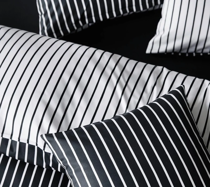 Mako Satin Wende-Bettwäsche Lined mit Streifen