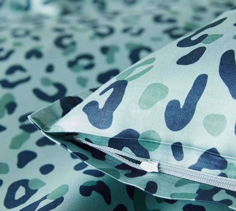 Mako Satin Bettwäsche Leolook mit Leo-Muster