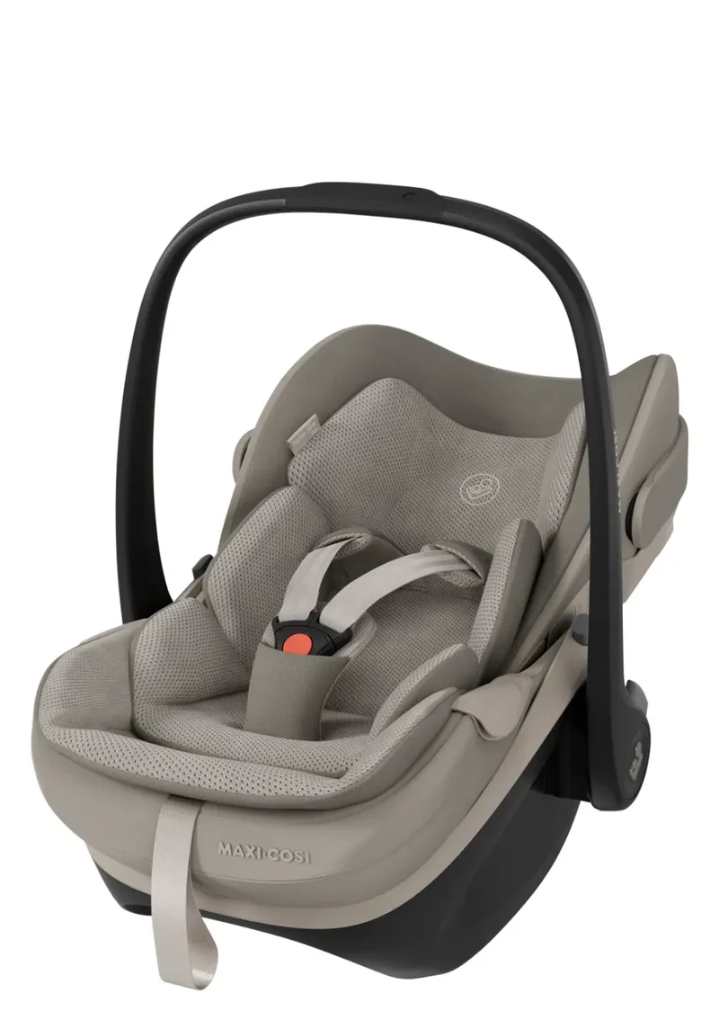 Newborn Travel Bundle 'Fame + Pebble Slide Pro' Sapphire Sand