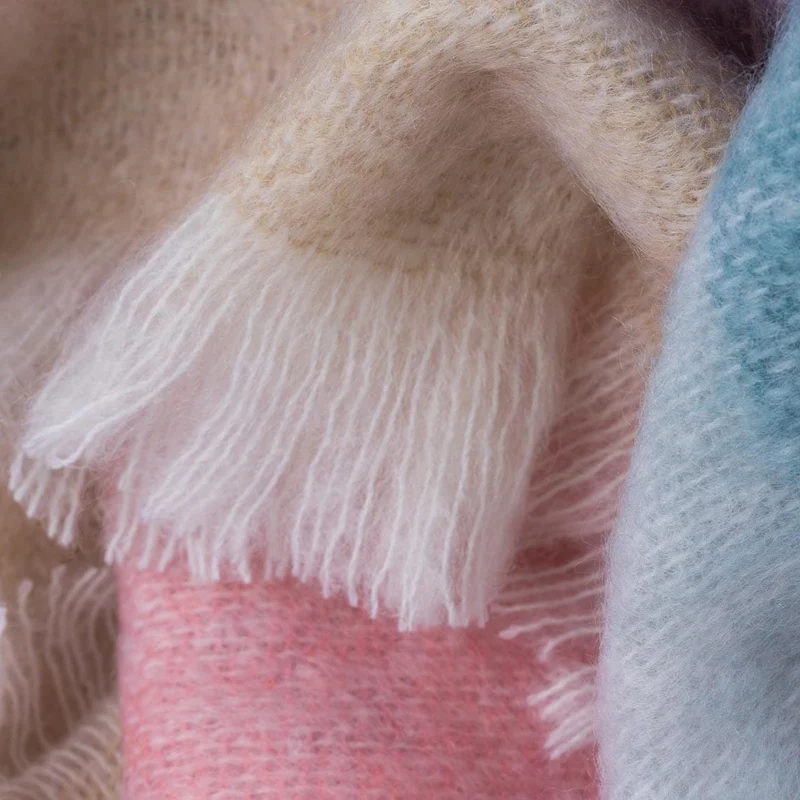 Girl-Mohair-Plaid