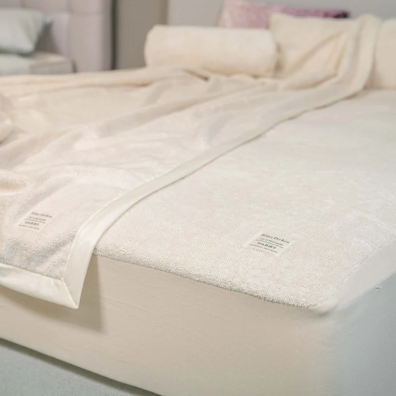 Baumwoll-Unterbett mit Spannumrandung
