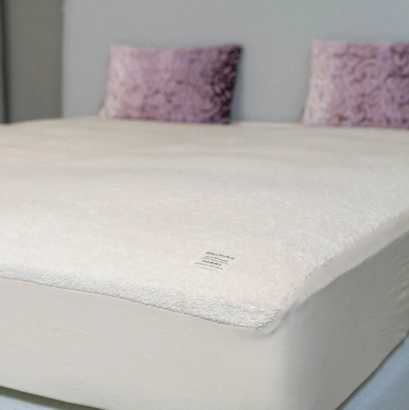 Baumwoll-Unterbett mit Spannumrandung