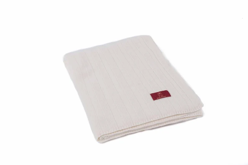 Estoril Strickdecke aus Schurwolle