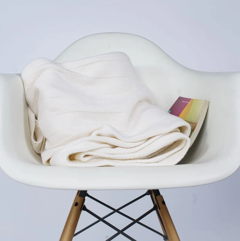 Estoril Strickdecke aus Schurwolle