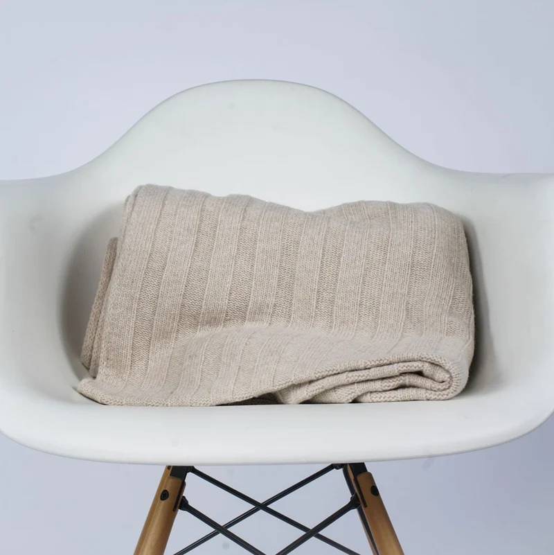 Estoril Strickdecke aus Schurwolle