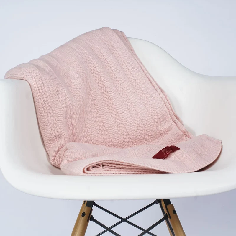Estoril Strickdecke aus Schurwolle