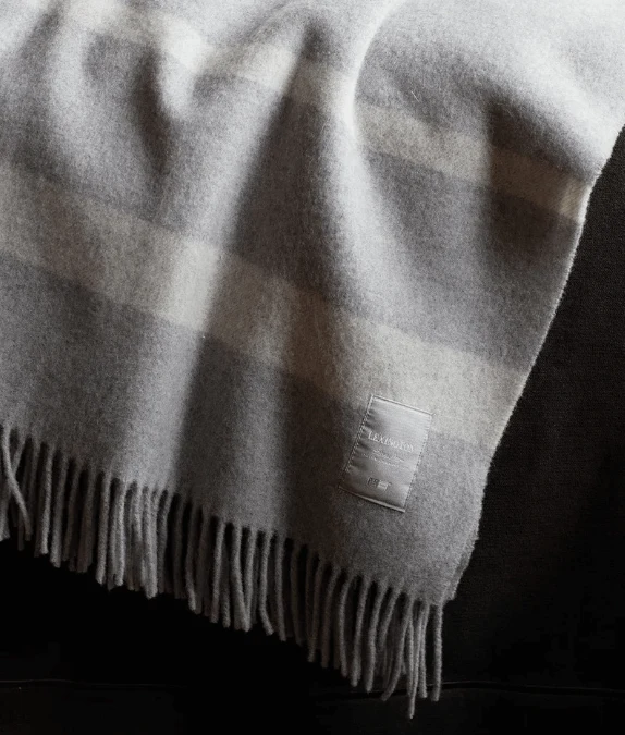 Wolldecke Hotel Wool Throw