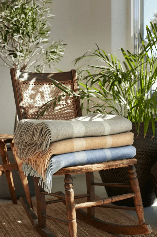 Wolldecke Hotel Wool Throw