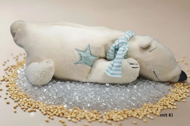 Bio Kuschelkissen Eisbär aus Baumwolle – Spelzfüllung, GOTS