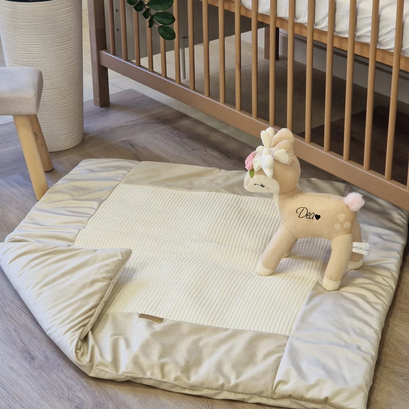 Krabbeldecke & Spielmatte ROYAL | Waffelpique Ecru & Velours Beige (Rückseite Velours Beige) | 100 x 100 cm