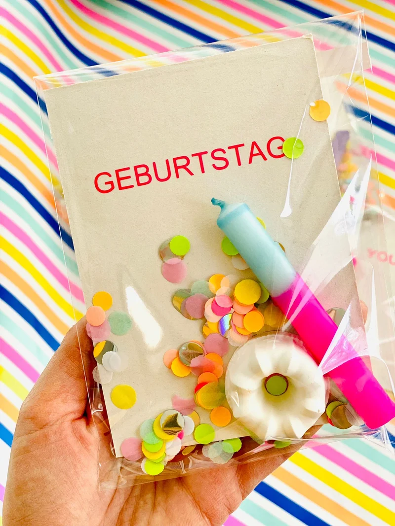 Freudebringer – Geschenkset mit Kerze, Karte & Konfetti