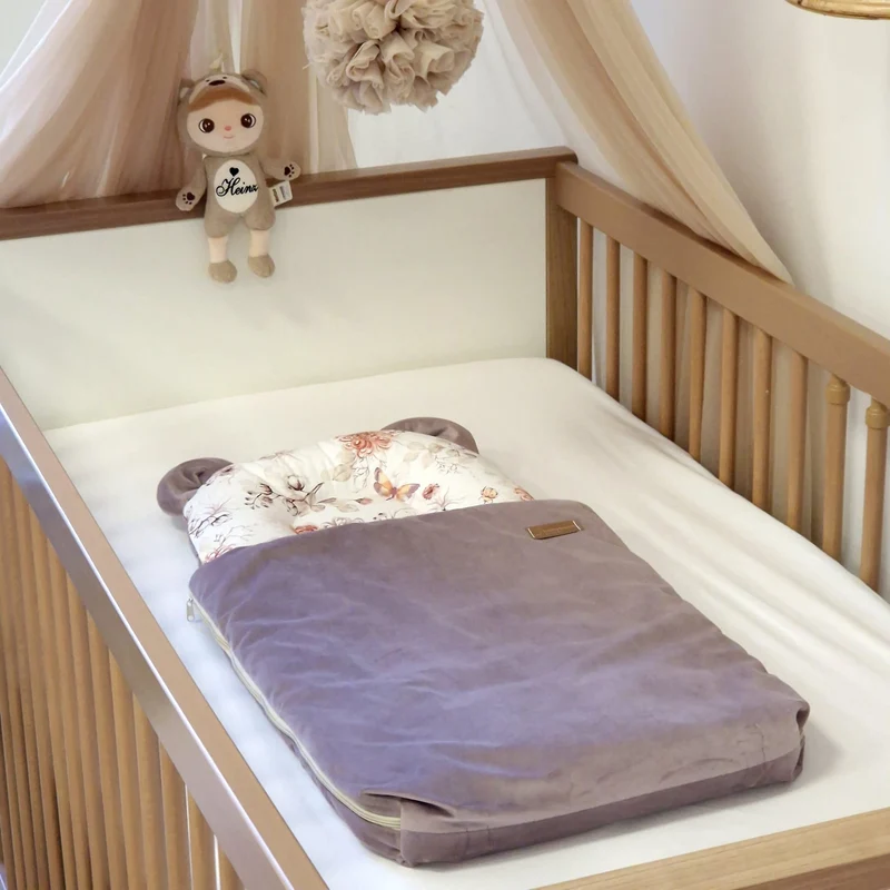 Babyschlafsack mit Bärenohren | Premium Baumwolle Retro Schmetterling & Samt Opal | 75 cm | 2,5 TOG
