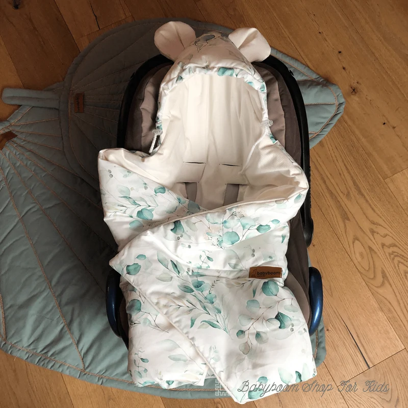 Einschlagdecke für Babyschale mit Klett | Premium Baumwolle & Samt