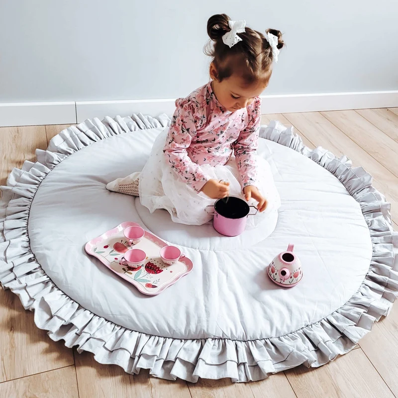 Krabbeldecke & Spielmatte mit Rüschen | Baumwolle