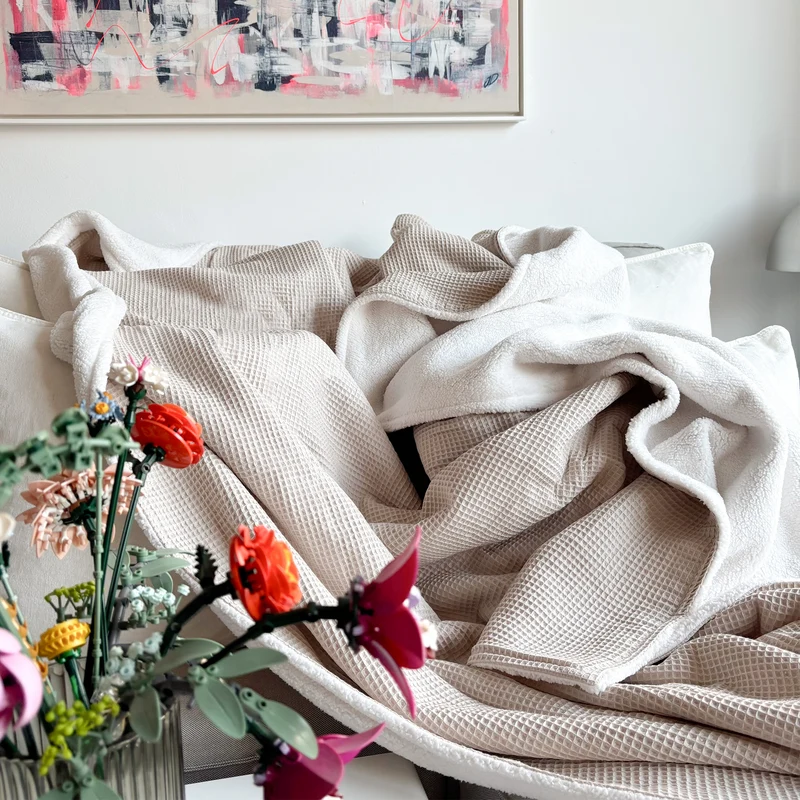 Kuscheldecke mit Teddy-Fleece · Creme · Sandweiß · 145 x 210 cm