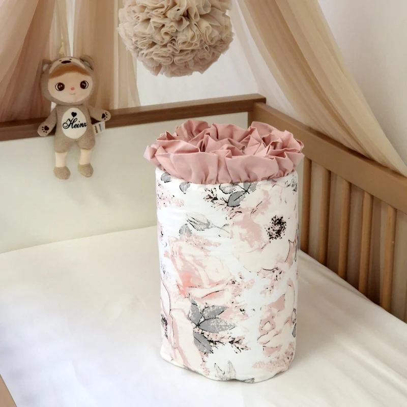 Bettumrandung mit Rüschen | Blumen & Joghurt Erdbeere | 30x190 cm