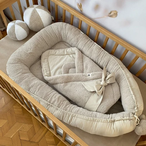 Babynest "Premium-Linie" | Baumwolle & Teddy-Stoff