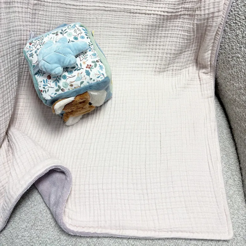 Musselin Babydecke mit Namen - 70 x 100 cm • Vintage Rosa