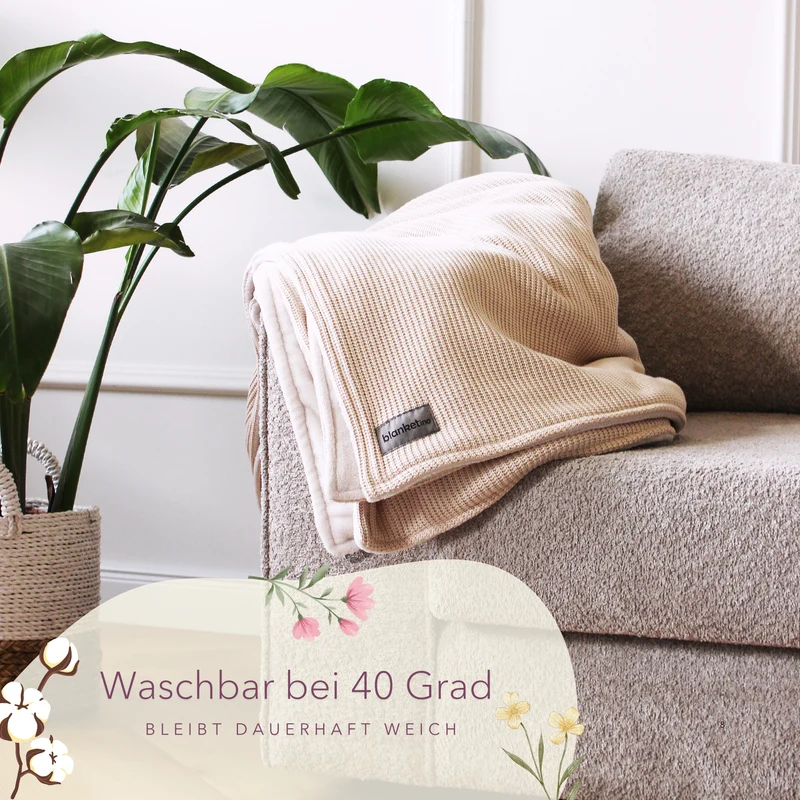 Kuscheldecke mit Baumwollstrick · Creme