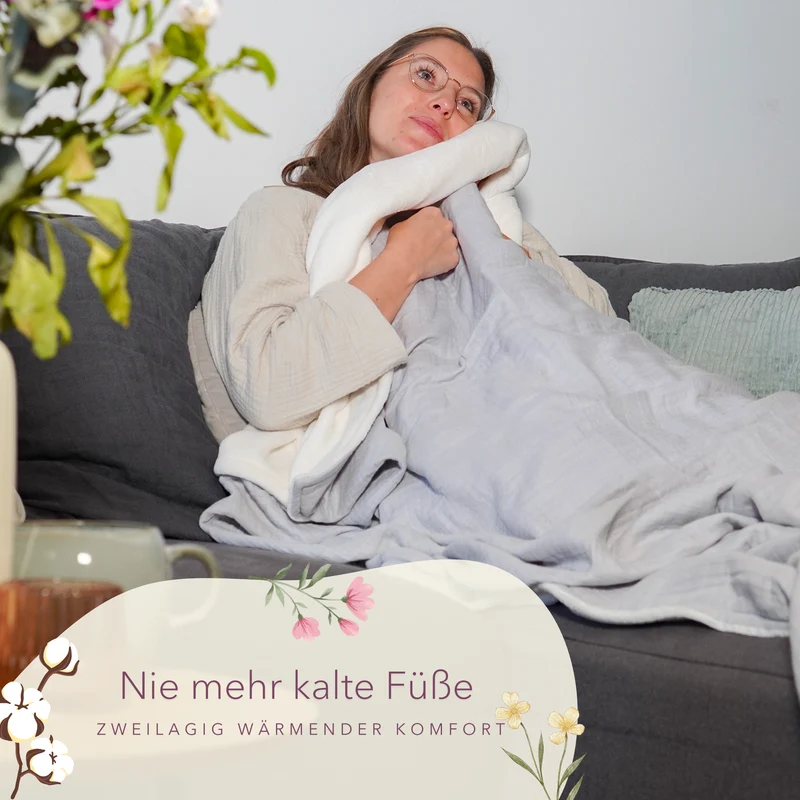 Kuscheldecke mit atmungsaktivem Bio Musselin · Kristallgrau · 145x210 cm