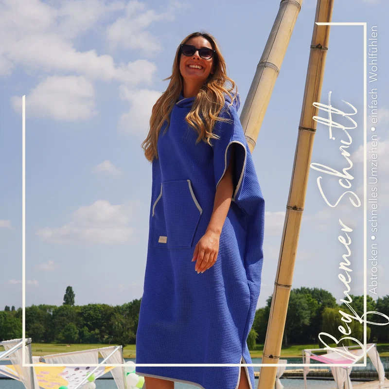 Poncho für Strand und Sauna • Azurblau