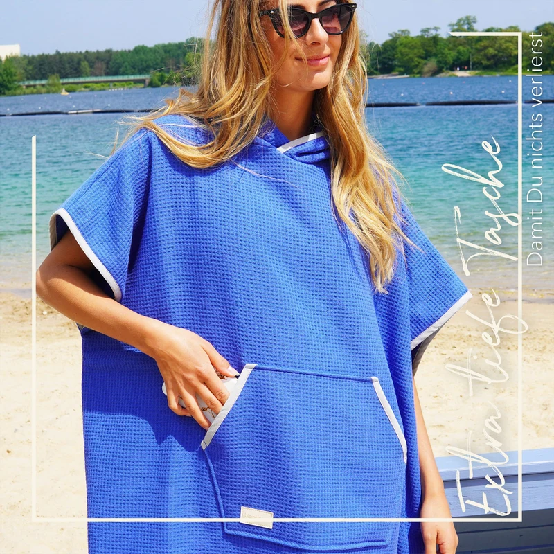 Poncho für Strand und Sauna • Azurblau
