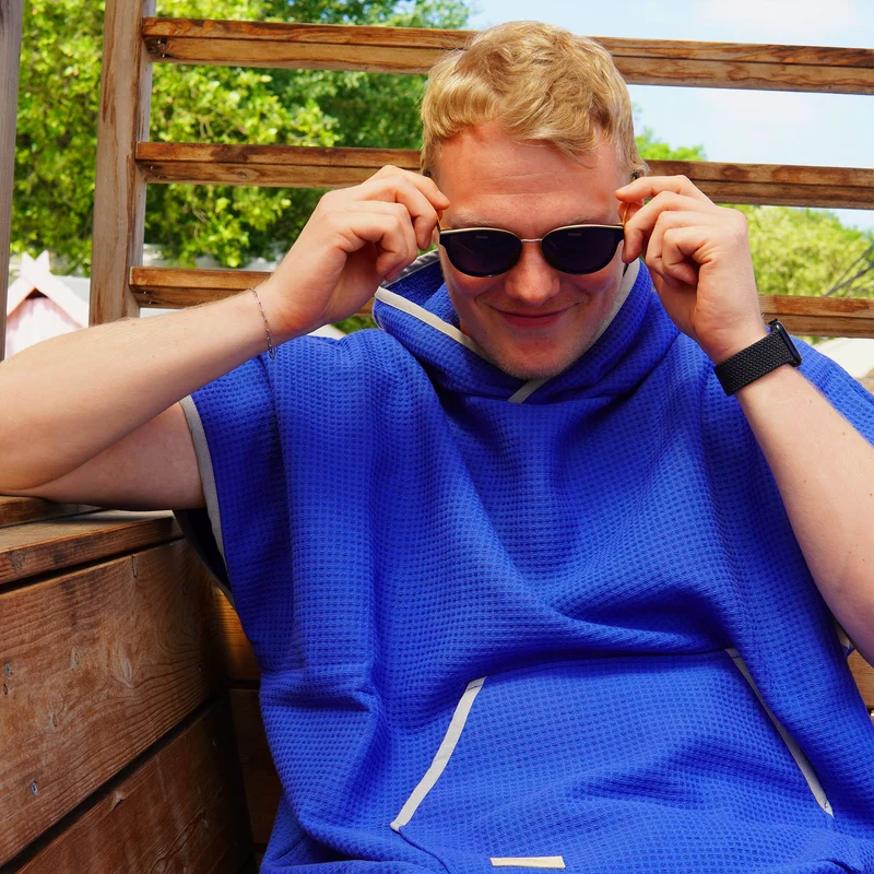 Poncho für Strand und Sauna • Azurblau