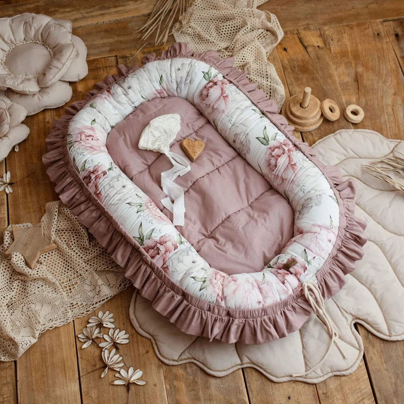 Premium Babynest mit Rüschen | Premium Baumwolle