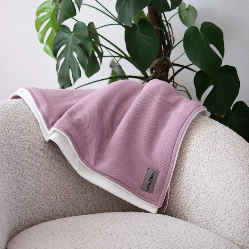 Kuscheldecke aus Baumwolle · 140 x 210 cm · Beere
