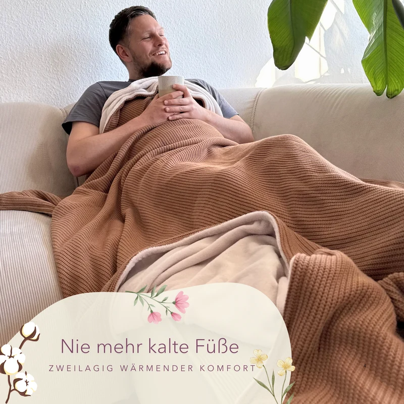 Kuscheldecke mit Baumwollstrick · Terracotta · Beige