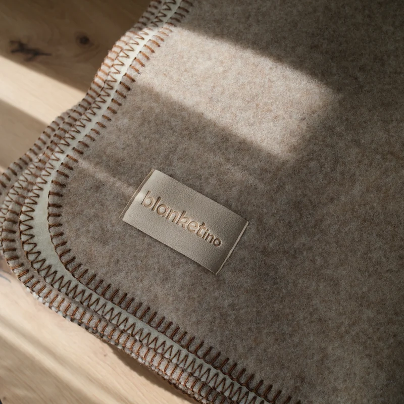 Wolldecke · Merino · 150x210 cm · Beige
