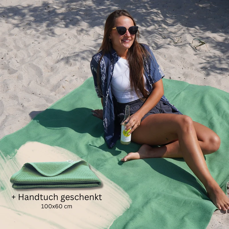 Strandhandtuch XL aus 100% Baumwolle • 145 x 200 cm • Seegrasgrün