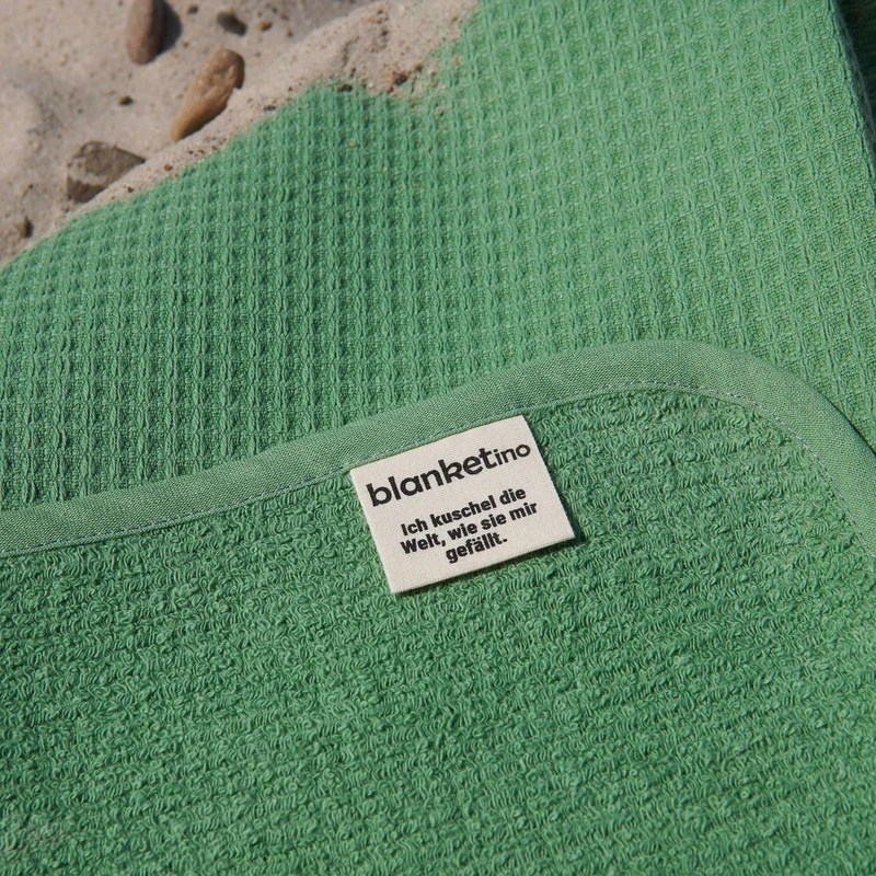 Strandhandtuch XL aus 100% Baumwolle • 145 x 200 cm • Seegrasgrün