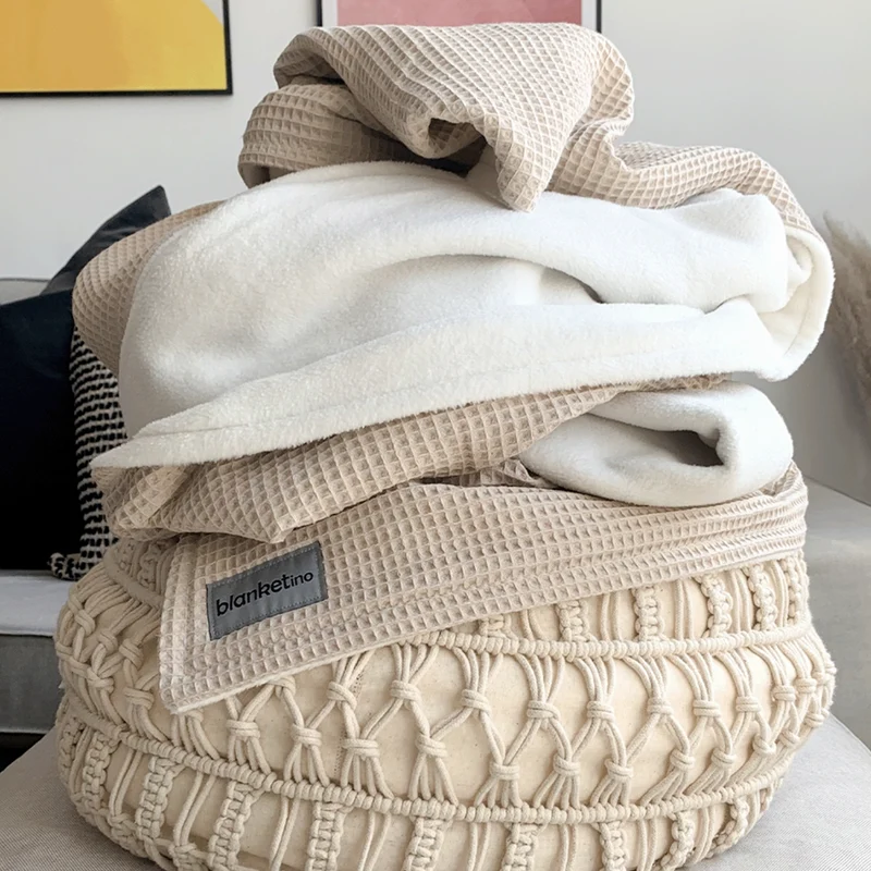 Kuscheldecke "Vollkommen" Creme · Sandweiß