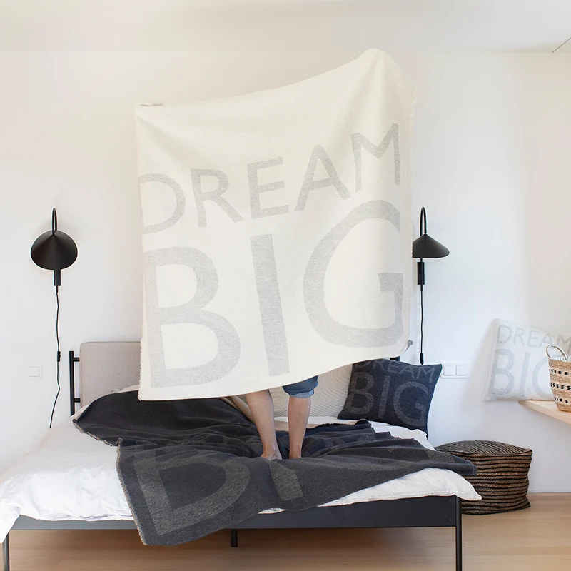 Nordic Flanelldecke Dream big wollweiß