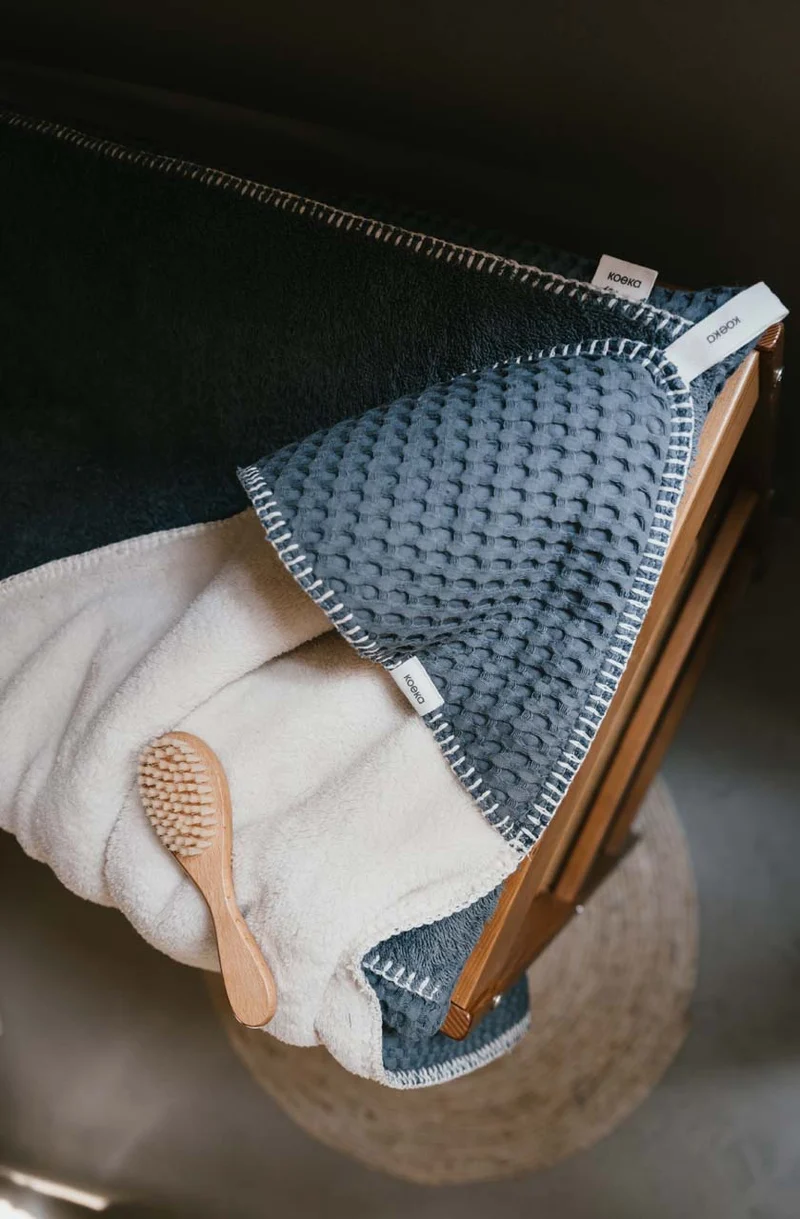 Wrap towel teddy Oslo bluestone