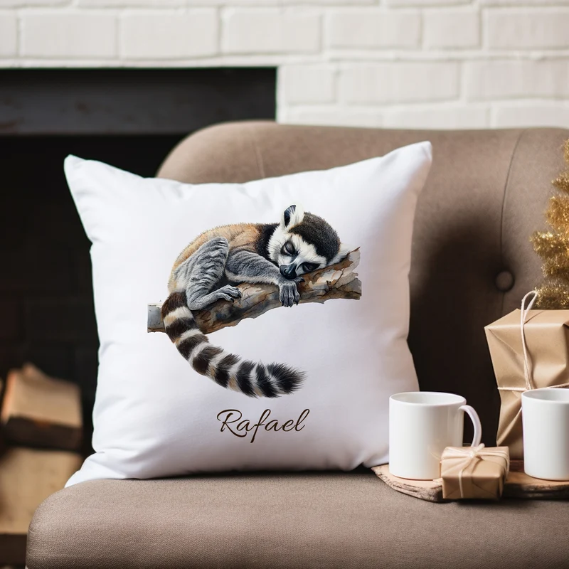 Kissenbezug mit Schlafendem Lemur