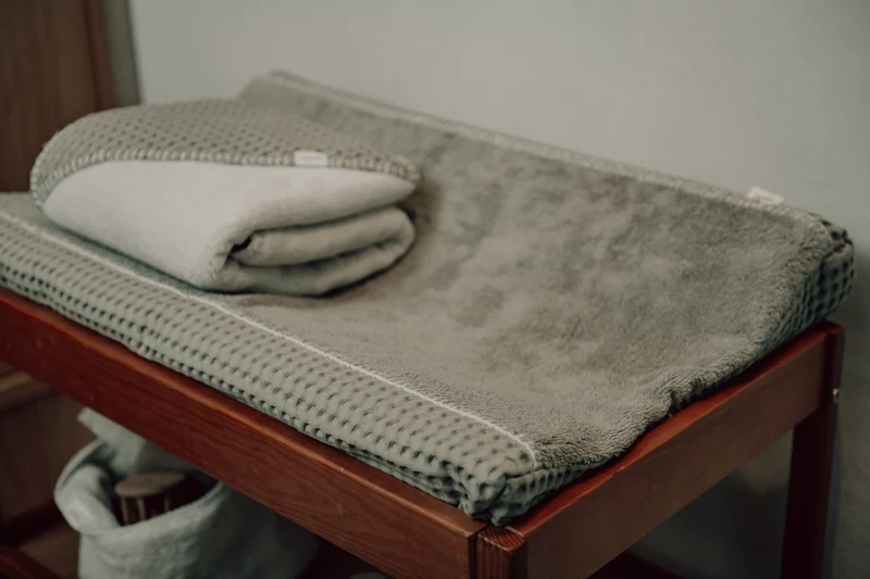 Wrap towel teddy Oslo olive