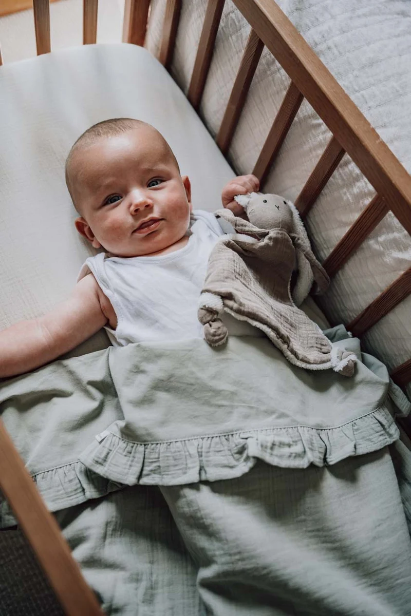 Bassinet sheet and fitted sheet ruffle combi pack sage