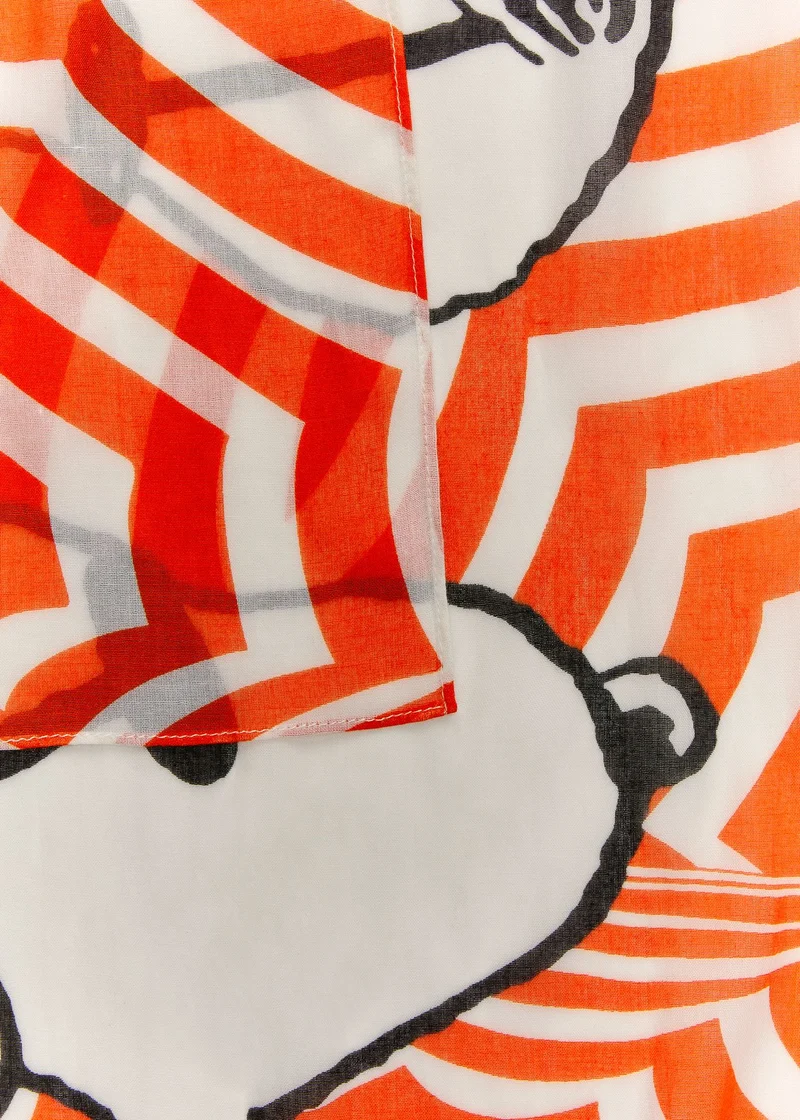 Feiner Schal aus Modalmischung mit Snoopy-Motiven