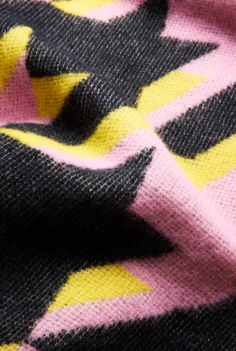 Wool Blanket “Houndstooth 2” by Céline Cornu