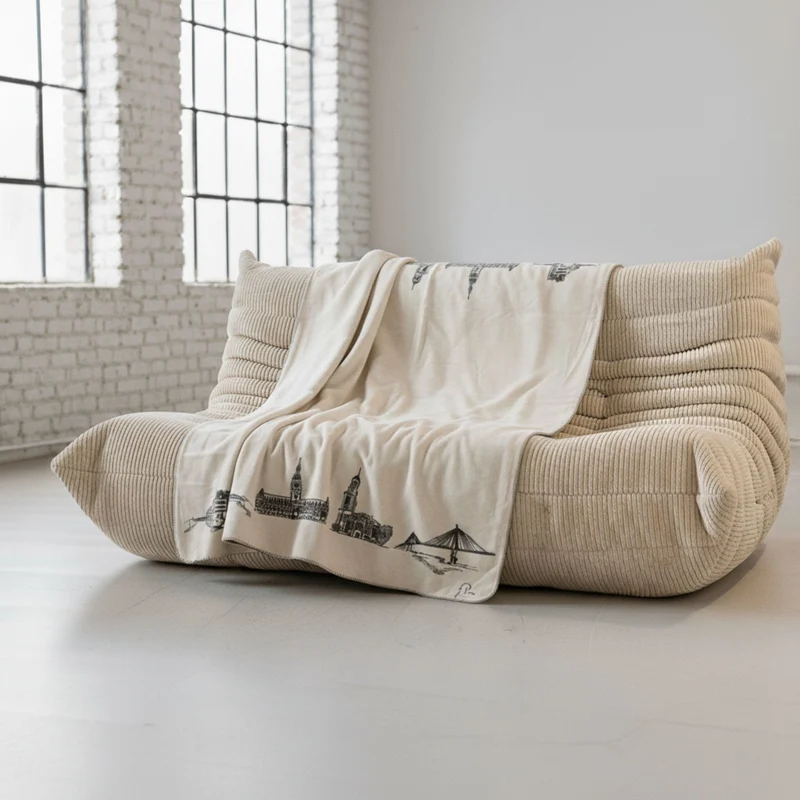 Hamburg Kuscheldecke - Kolter 150 × 200 cm | Made in Germany