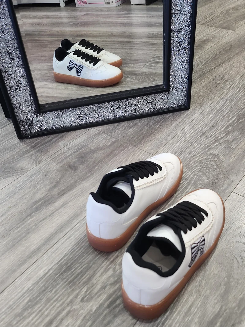 Jessie Bow Shoes (White/Black)