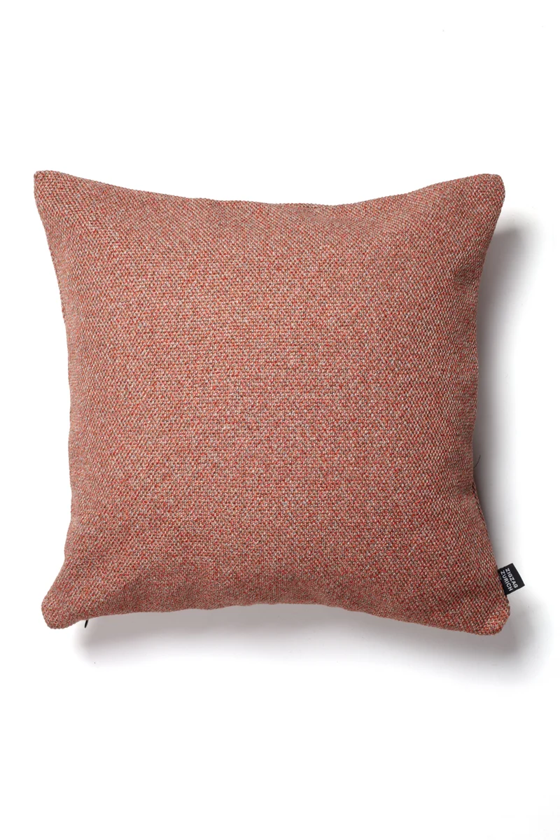 Twisted Cushion "Zuyo" - Lychee