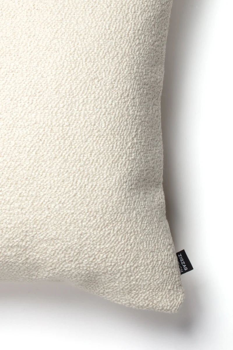 Structure Cushion "Genki" - Off White