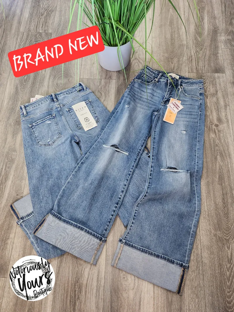 Calabasas Wide Cuffed Jeans (Medium)