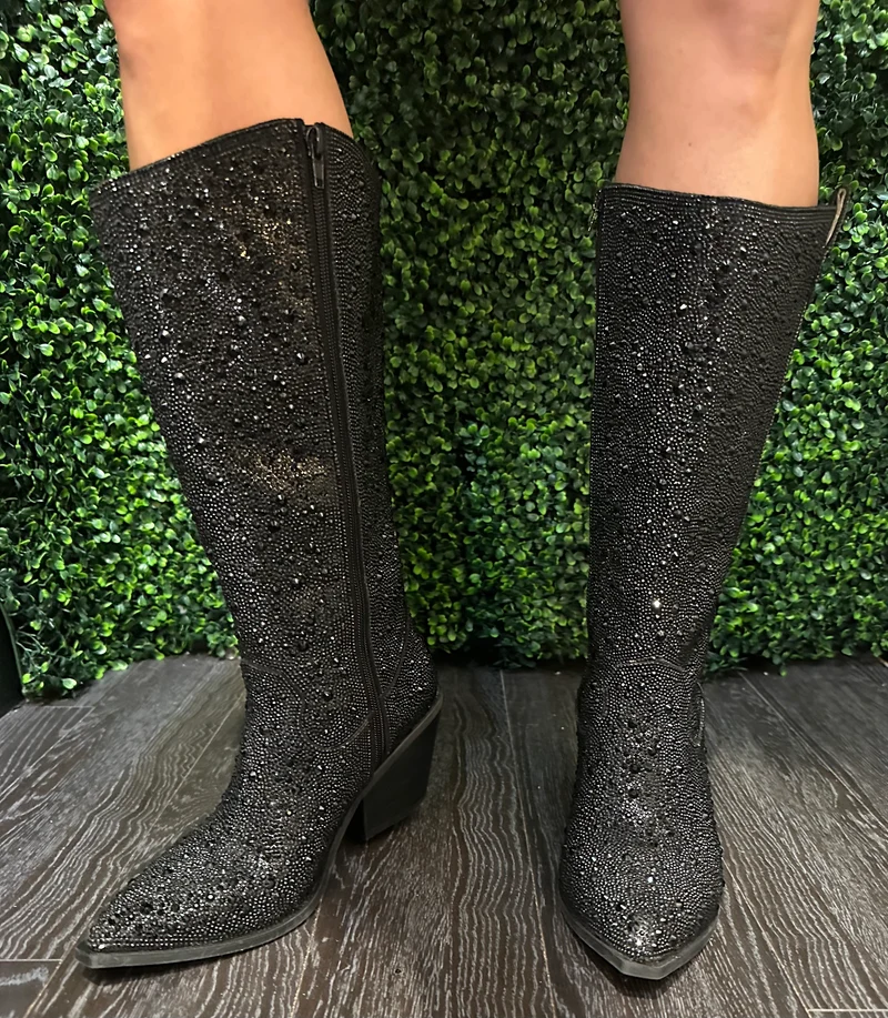 Glitzy by Corky (Black)