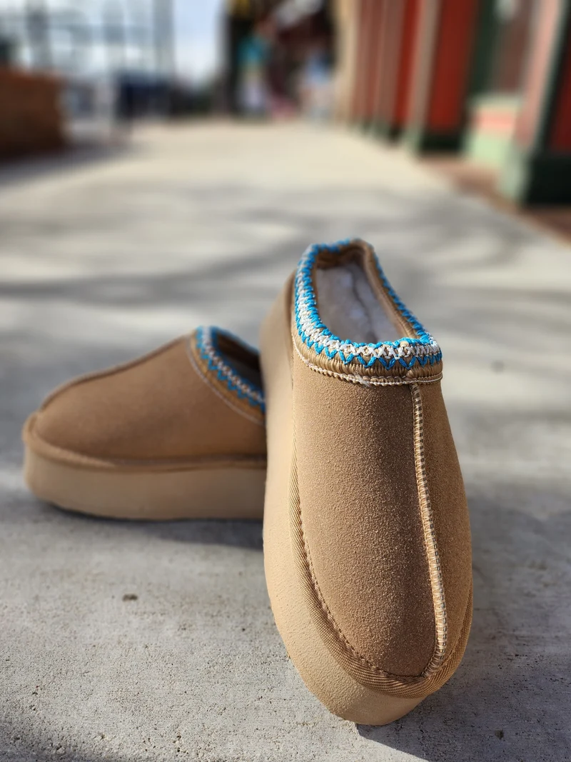 Tazmin Mules (Chestnut)