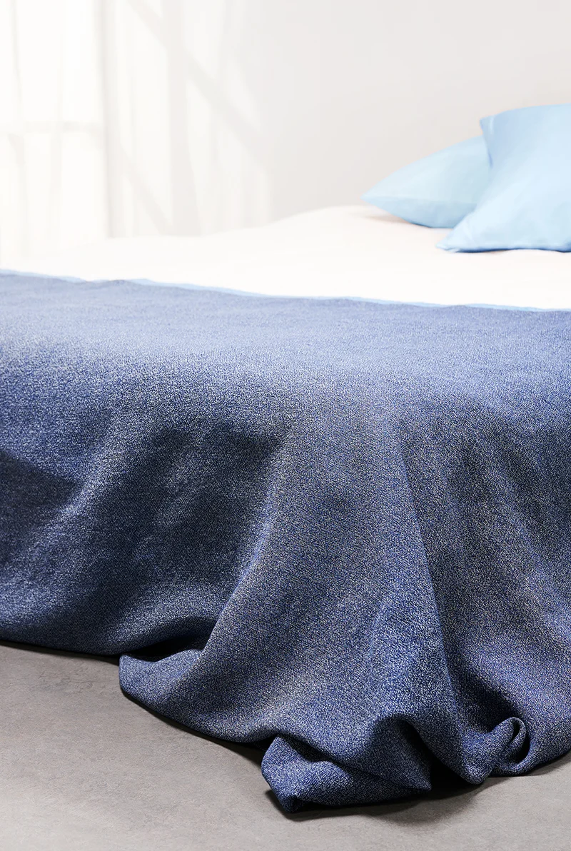 NESSO Bedspread in Dark Blue