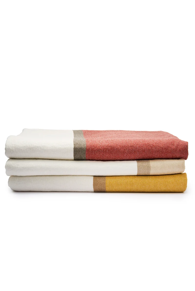 NESSO Bedspread in Curry